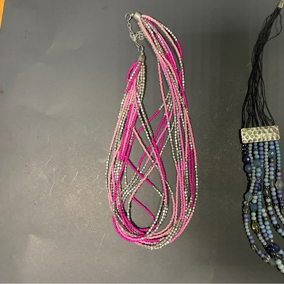 Vintage necklaces lot 2!multi strain beaded statement necklaces & 2 single beads - Picture 2 of 14